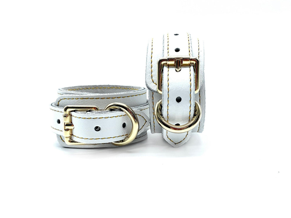 LUXURY BLANC LEATHER SET