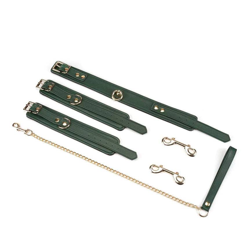 MOSSY PREMIUM LEATHER COLLAR WITH CUFFS AND NIPPLE CLAMPS